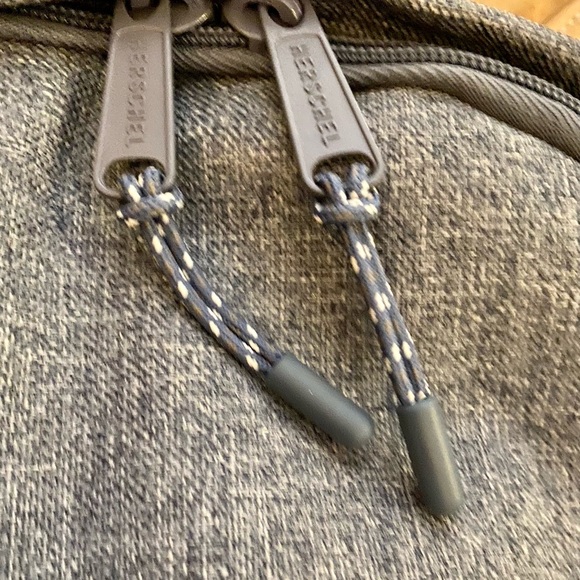 Herschel Classic Backpack in Dark Chambray Crosshatch - Picture 7 of 11